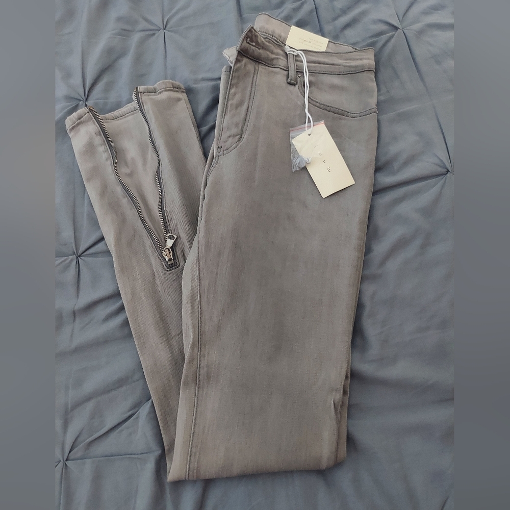 MNML Jeans